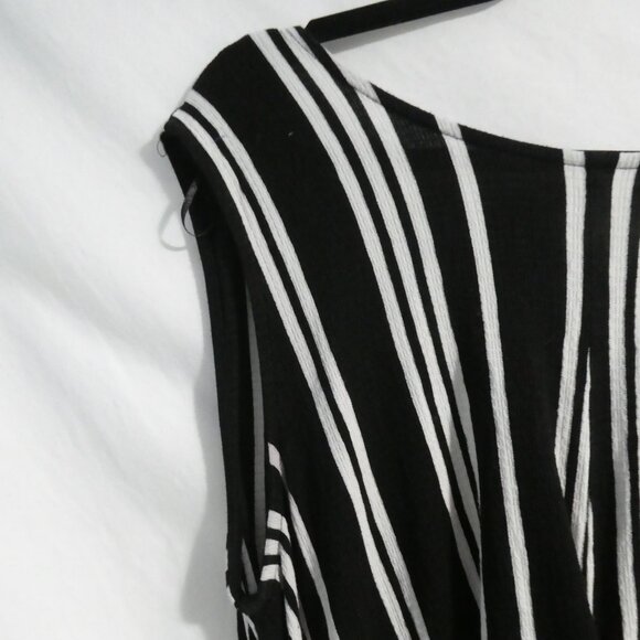 LANE TREE | medium | Black and White Striped Romper | NWOT - Picture 3 of 15